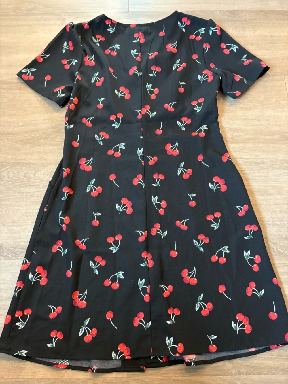 Retro Cherry Print A-Line Mini Dress- size M - Picture 4 of 8